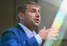 Оппозиция Молдавии выступает за проведение досрочных парламентских выборов 582a09a2-042b-4123-8bd0-a98f151dd543-67a9f2b2