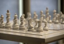 18-летний российский шахматист выиграл чемпионат мира по рапиду 5bb08997-0d22-4afc-a2c0-c2269113dcea-67c43b9c