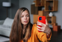 Безопасное использование новогодних приложений: рекомендации экспертов 75bca6eb-ebc4-4066-ac9a-8f20d470b6c3-67c70c04