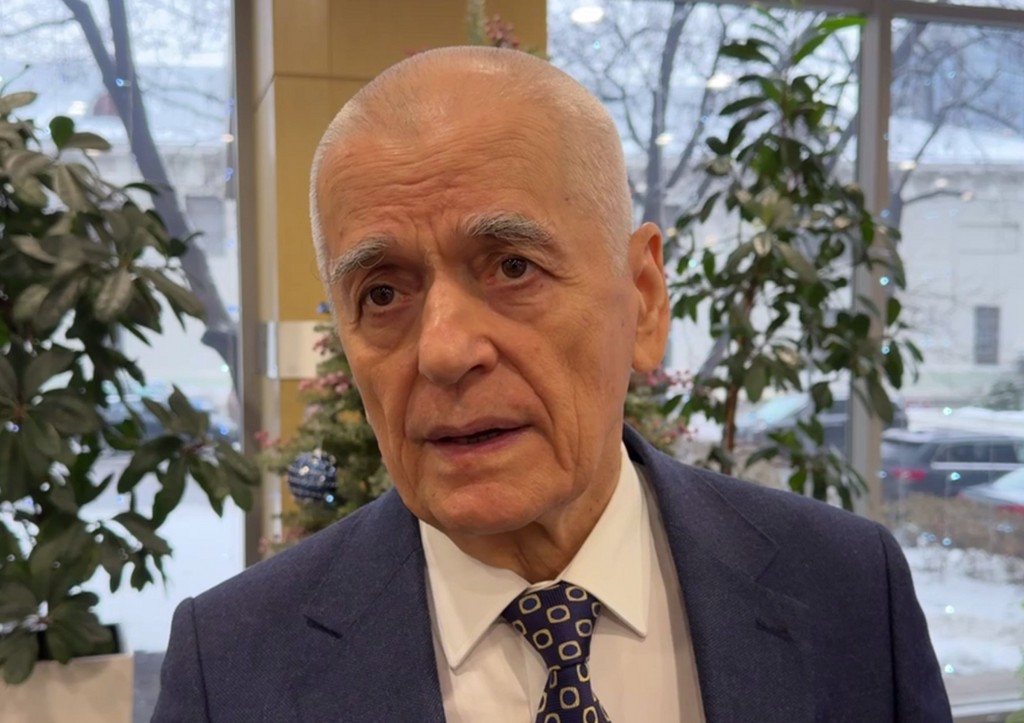 Геннадий Онищенко