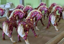 Завод «Фарфор Сысерти» порадовал коллекционеров новой серией праздничных украшений 86bf28a1-2fee-4dfe-9fe0-2efb196839cc-67c4491b