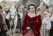 Ольга Дибцева поделилась историей о навязчивом внимании фанатки к своей личной жизни 915862ef-8dd3-453a-bda2-7de2091f2305-67b867bb