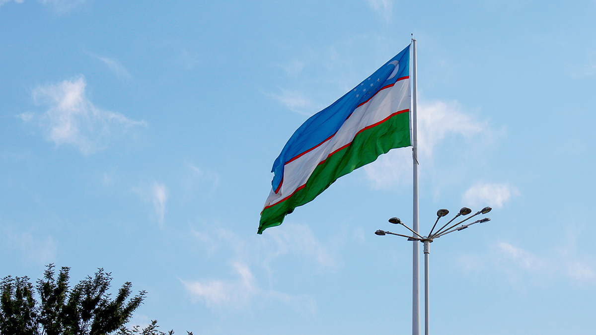 Двух россиян объявили в розыск в Узбекистане по делу о покушении