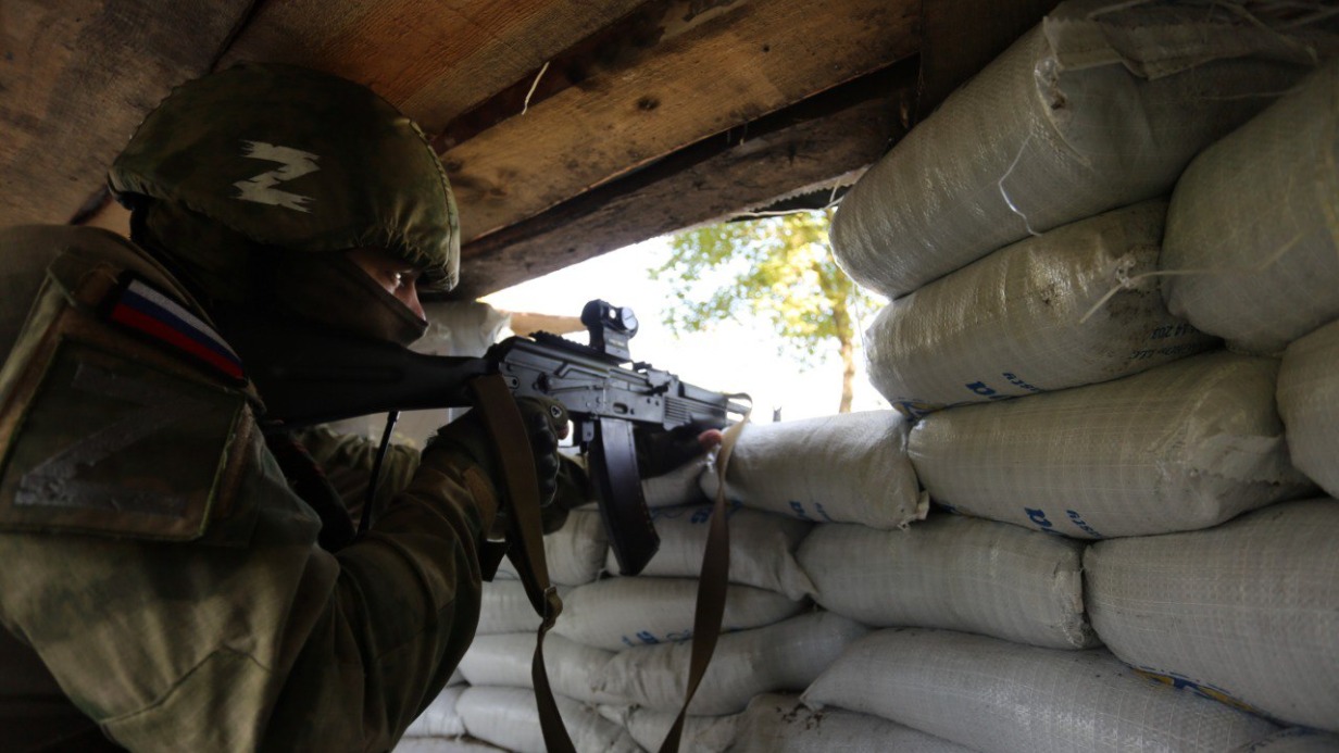 Фотографии военнослужащих войск национальной гвардии России, сделанные в ходе выполнения спецоперации