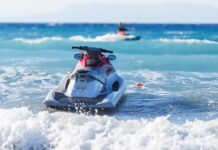 Справедливость восторжествовала: полиция задержала виновника трагического инцидента с гидроциклом на Пхукете fbe1e778-9882-404b-9633-501ad03093b0-67b8c0a9