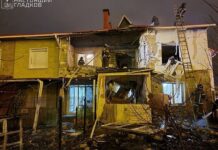 Кровавая атака беспилотника: мирные жители пострадали от обстрела в Белгородской области ff911097-01d7-402f-b7f9-cad88397e8af-67c0fb69