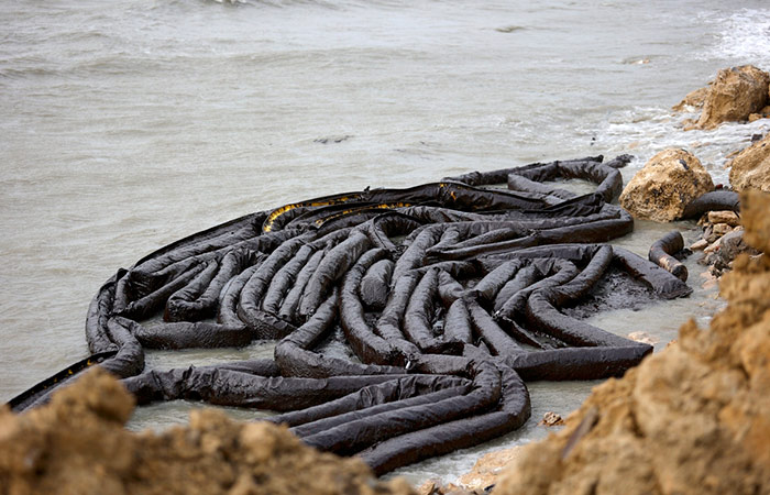 Более 50% мазута откачано из танкера "Волгонефть 239"