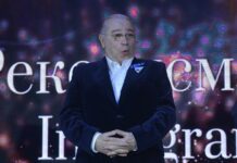 Супруга известного юмориста демонстрирует безупречное владение русским языком 542c84e3-5f0c-4918-94b6-f20b1e7357a5-67e93b01