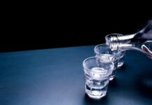 Обновление цен на крепкие напитки в России: что изменилось с 2025 года 5c9afc0f-35da-4663-b8af-8818a1fb9e59-67c7cef4