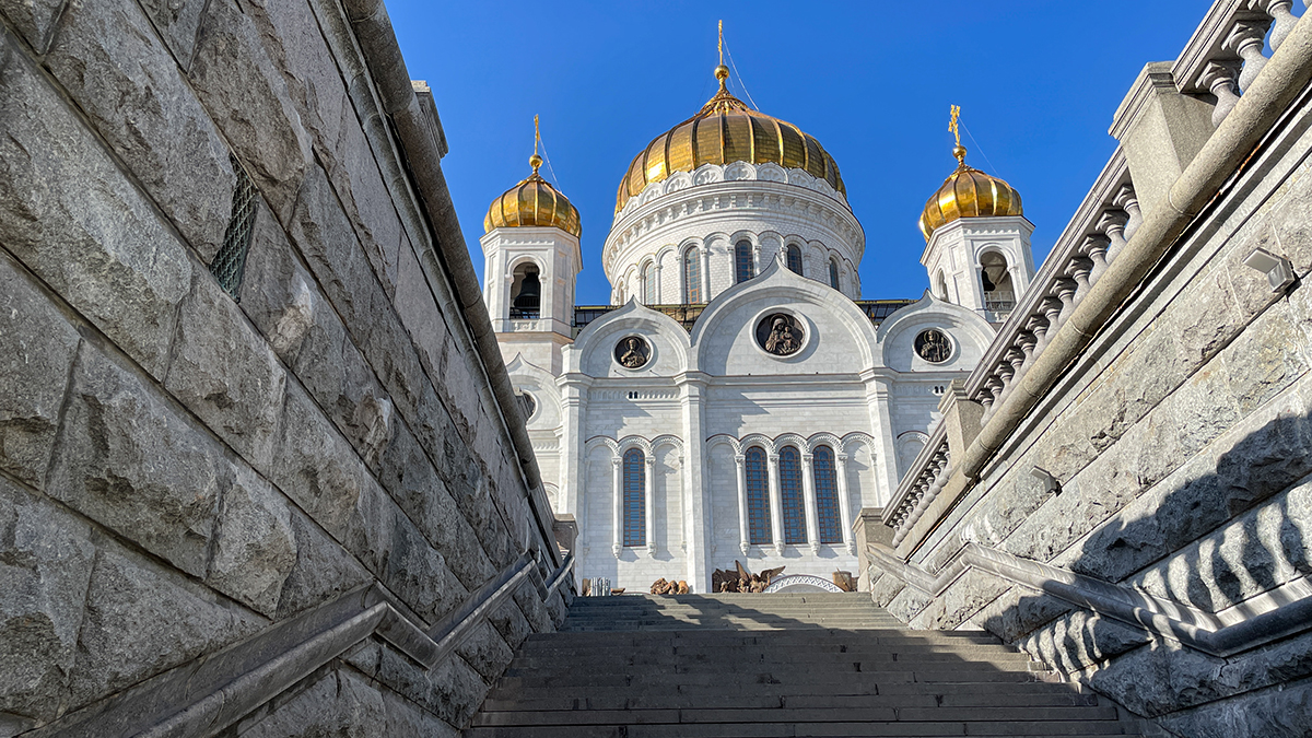 В Москве отремонтировали фасады, смотровые площадки и звонницы храма Христа Спасителя