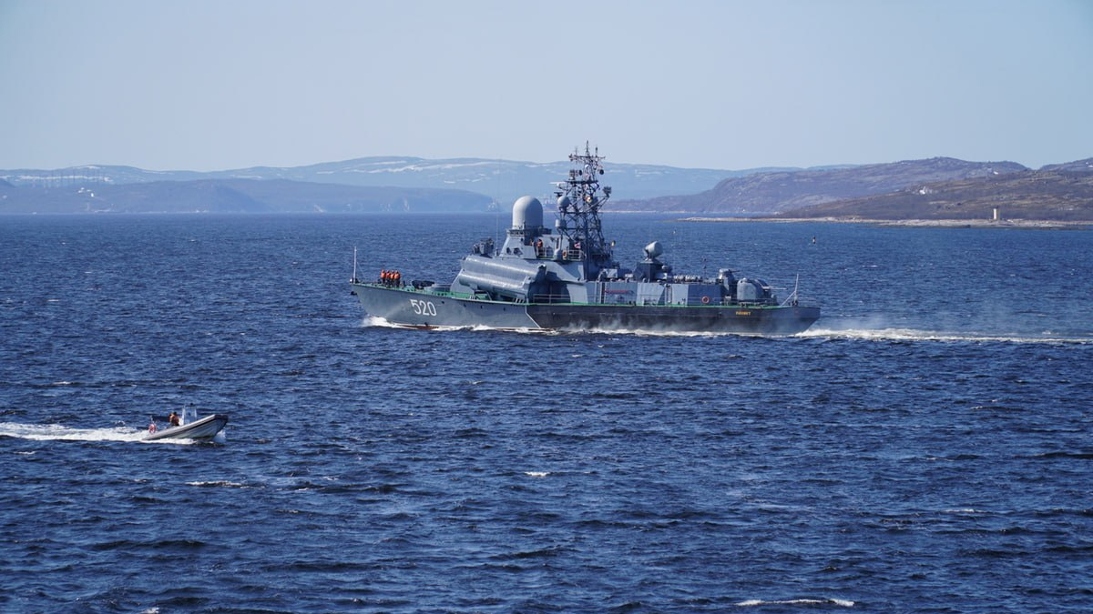 ВС РФ уничтожили два безэкипажных катера ВСУ у Крыма