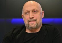 Неожиданный поворот на премьере с участием семьи Куценко ab618a75-b5ef-42d6-8bbf-ce7cf713ed1b-67ed3642