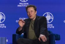 Маск бьет тревогу: ФБР нуждается в радикальных переменах b90450c6-05cd-4595-bbda-983041d9e620-67ca29e2