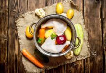 Куриный бульон — лидер антипохмельного меню c4dd9dfb-4731-4627-b848-76066e5ef118-67c883fb