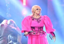 Трансформация образа легендарной Надежды Кадышевой впечатлила публику caeb5391-9b42-460d-be95-87ef9bf51ec6-67e4c27a