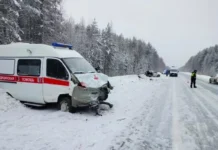 Подробности происшествия со скорой помощью на трассе под Серовом 69d537ab-c07e-4fd8-b3f0-a852fc2b819d-67f3d45a