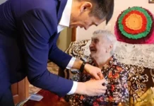 В Свердловской области стартовало вручение юбилейных медалей к 80-летию Великой Победы 6ab80feb-0e3a-4b94-88fa-baec976ea98c-67f28475