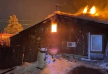 Оперативная работа пожарных спасла множество жизней на Среднем Урале aea6cbdb-fdc4-4337-8ce6-4b7837a842de-67f4e433