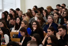 Олег Чемезов провел диалог с молодежью Уральского юридического университета be6a1370-ed41-44e0-8b11-e2f3fb1a8ff7-68036bca