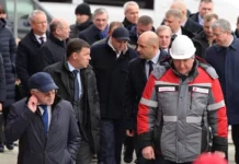 Крупные федеральные чиновники ознакомились с инновационными разработками уральских локомотивов krupnye federalnye chinovniki oznakomilis s innovaczionnymi razrabotkami uralskih lokomotivov-uralnovosti-ru-174057976900-0