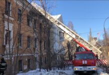 Пожар в трехэтажном доме на улице Краснофлотцев в Екатеринбурге успешно ликвидирован pozhar v trehetazhnom dome na ulicze krasnoflotczev v ekaterinburge uspeshno likvidirovan-uralnovosti-ru-174030618800-0