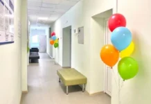 В Нижнем Тагиле открылись обновленные детские поликлиники v nizhnem tagile otkrylis obnovlennye detskie polikliniki-uralnovosti-ru-174066810700-0