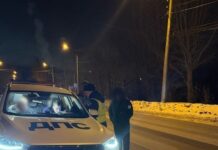 15-летний подросток управлял автомобилем родителей в Каменске-Уральском 15letnij podrostok upravlyal avtomobilem roditelej v kamenskeuralskom-uralnovosti-ru-174119163500-0