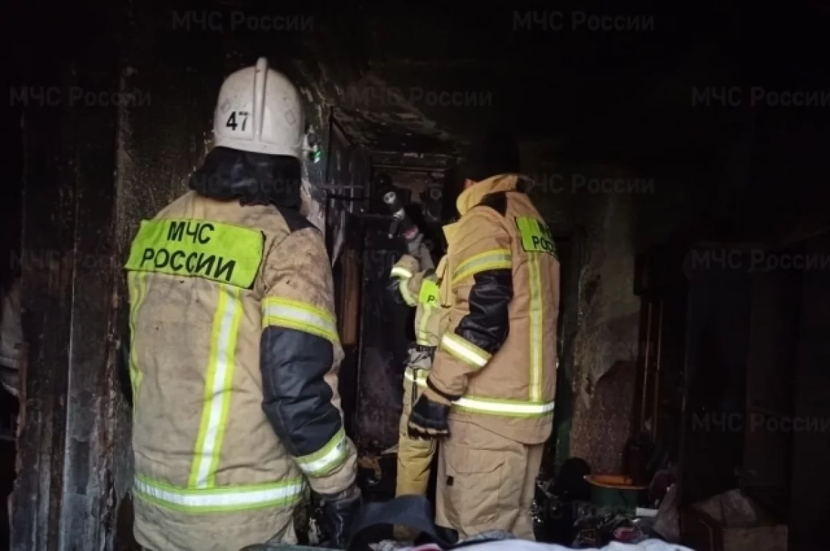 Герои МЧС России оперативно ликвидировали 17 возгораний в Свердловской области-0