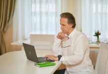 Онлайн-психологи в Свердловской области набирают популярность через сервисы Yota и Alter onlajnpsihologi v sverdlovskoj oblasti nabirayut populyarnost cherez servisy i -uralnovosti-ru-174238541400-0