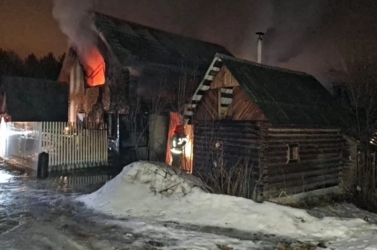 Оперативная работа ГУ МЧС в Аятском и Кушве предотвратила больше жертв при пожарах-0