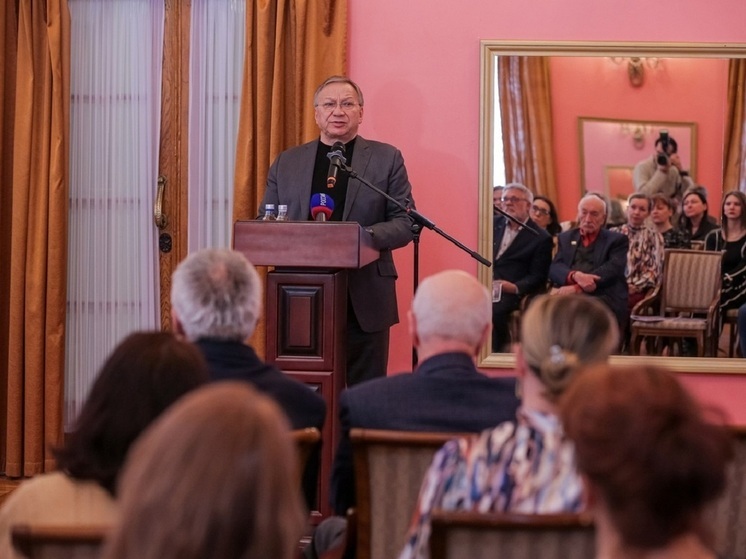 Режиссер Игорь Угольников снимет фильм про УДТК