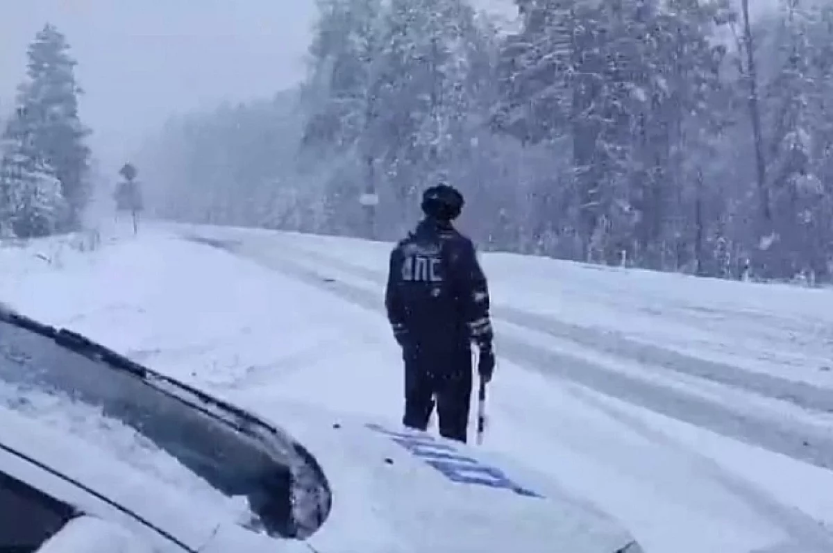 ГИБДД Свердловской области призывает водителей Екатеринбурга к повышенной внимательности-0