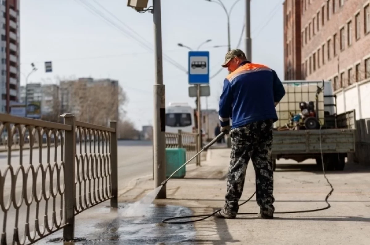 Мэрия Екатеринбурга приглашает горожан присоединиться к весеннему месячнику чистоты-0