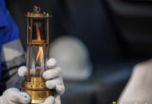 ПАО «Газпром» передал Вечный огонь Среднеуральску в рамках празднования Победы pao gazprom peredal vechnyj ogon sredneuralsku v ramkah prazdnovaniya pobedy-uralnovosti-ru-174533260000-0