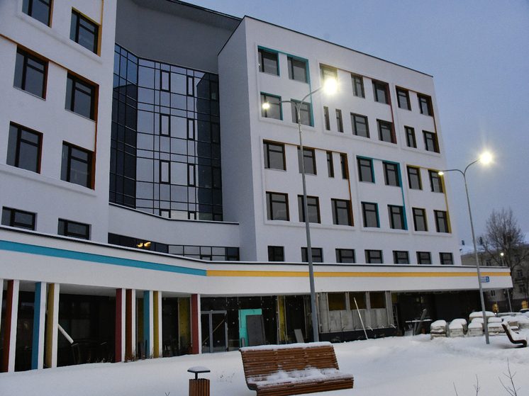 В Свердловской области в рамках нацпроекта возводят новые медучреждения