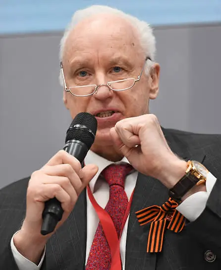 Александр Бастрыкин сообщил о предложении обновить Конституцию РФ-0