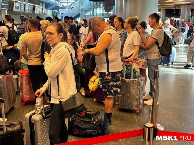 Из-за закрытия аэропортов только сегодня было задержано 150 рейсов | Источник: Александра Какасьева / MSK1.RU