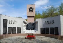 Бессмертный полк в Кургане проведет шествие 9 мая с портретами героев SVO и ветеранов bessmertnyj polk v kurgane provedet shestvie 9 maya s portretami geroev i veteranov-uralnovosti-ru-174666686600-0