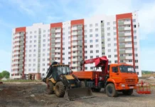 Денис Паслер и Оксана Вохминцева представили 300 новых квартир для сирот denis pasler i oksana vohminczeva predstavili 300 novyh kvartir dlya sirot-uralnovosti-ru-174834529100-0