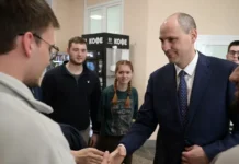 denis pasler o razvitii urfu i pobedah shkolnikov sverdlovskoj oblasti-uralnovosti-ru-174731489100-0