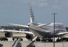 Дональд Трамп получит уникальный подарок — роскошный Boeing 747-8 от Катара donald tramp poluchit unikalnyj podarok roskoshnyj 7478 ot katara-uralnovosti-ru-174698457500-0