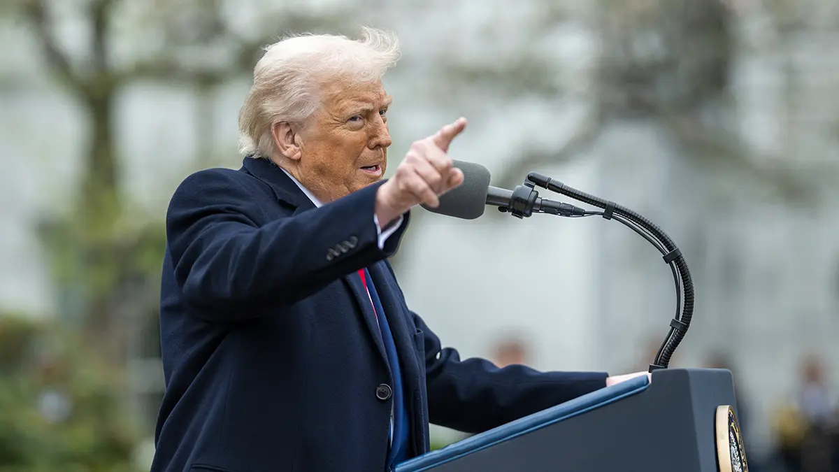 Трамп заявил, что готов 16 мая приехать в Стамбул для участия в переговорах