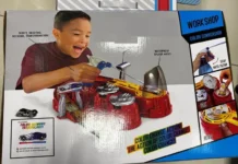 Екатеринбург борется с незаконным ввозом товаров из Китая при поддержке Эдуарда Туранова и Уральского таможенного управления ekaterinburg boretsya s nezakonnym vvozom tovarov iz kitaya pri podderzhke eduarda turanova i uralskogo tamozhennogo upravleniya-uralnovosti-ru-174766089500-0