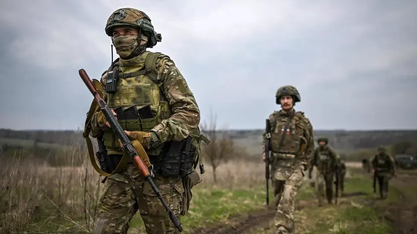 Медик Галл ВС России организовал эвакуацию семи раненых под огнём танка ВСУ