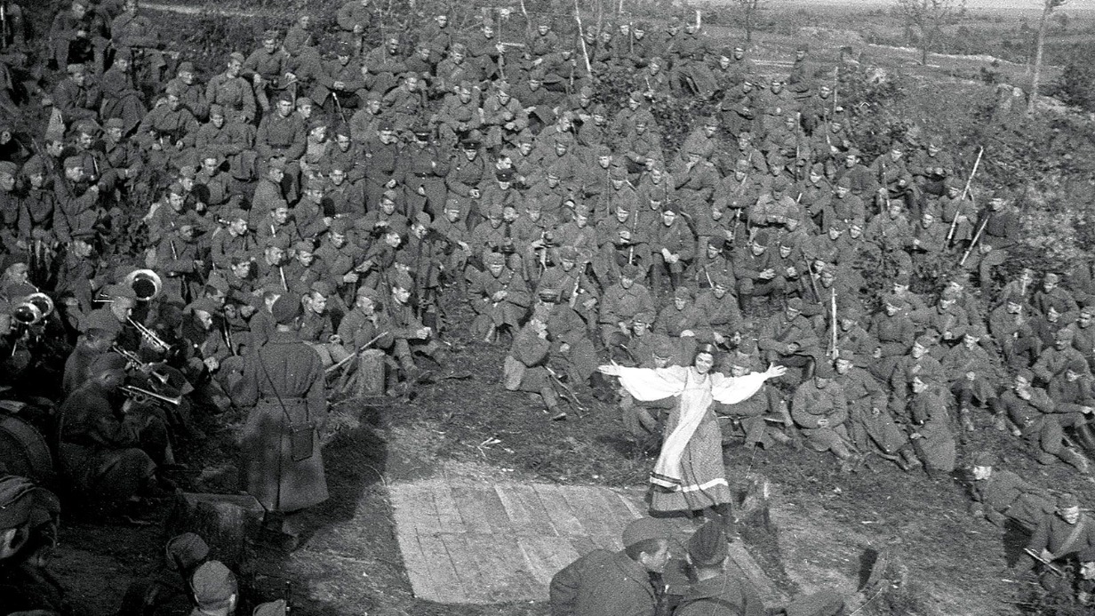 От балета до кино: как столичные культурные учреждения работали в годы войны