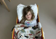 Мэделин Таквиллер рассказывает о возвращении к жизни после укуса клеща medelin takviller rasskazyvaet o vozvrashhenii k zhizni posle ukusa kleshha-uralnovosti-ru-174834115900-0