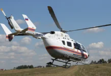 Робинсон R66, пилотируемый Олегом Андреевым, успешно приземлился в Одинцовском округе robinson 66 pilotiruemyj olegom andreevym uspeshno prizemlilsya v odinczovskom okruge-uralnovosti-ru-174749336600-0