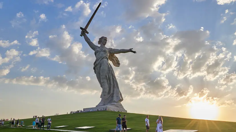 Музей: осмотр скульптуры «Родина-мать зовёт!» проводился по правилам