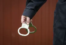 Суд запросил 19 лет по делу Халила Арсланова и нарушений в Минобороны sud zaprosil 19 let po delu halila arslanova i narushenij v minoborony-uralnovosti-ru-174770744700-0