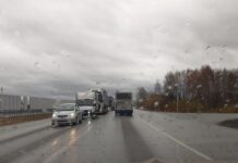 Туристы из Екатеринбурга в безопасности после ДТП с автобусом в Пермском крае turisty iz ekaterinburga v bezopasnosti posle dtp s avtobusom v permskom krae-uralnovosti-ru-174634628300-0